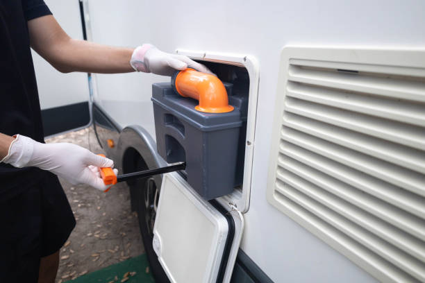Portable restroom solutions in Saratoga, WY